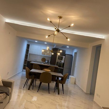 Theatre Apartment Mellieha Ngoại thất bức ảnh