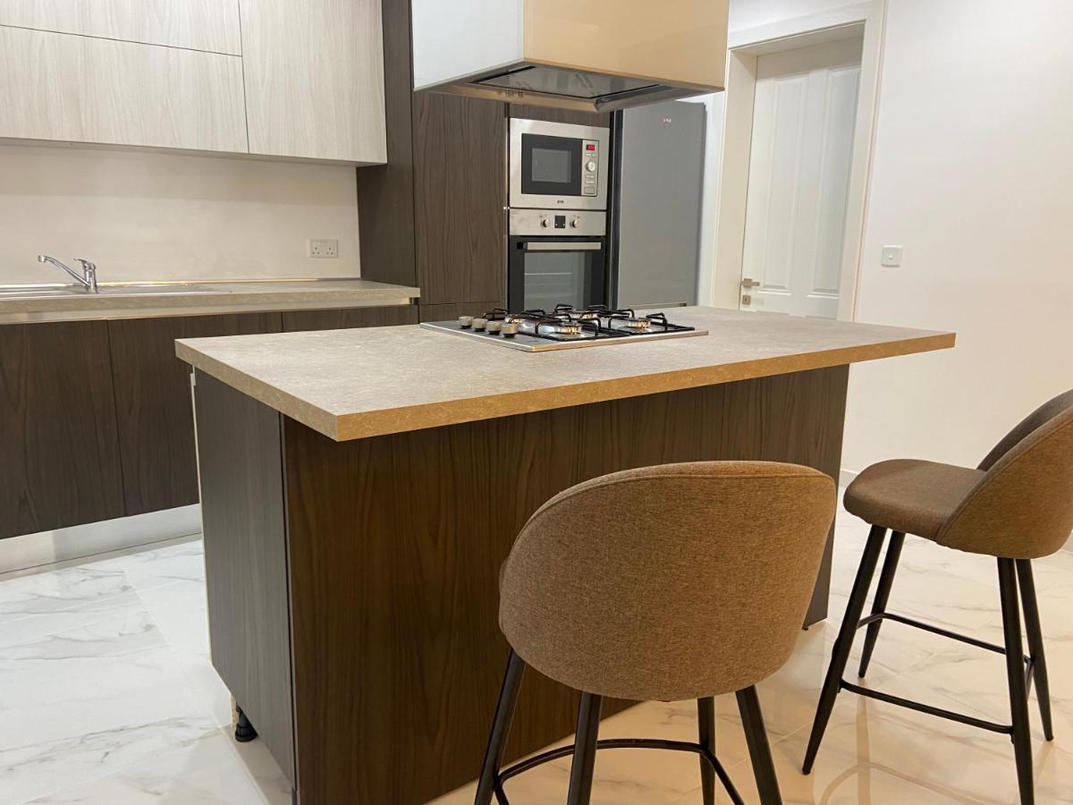 Theatre Apartment Mellieha Ngoại thất bức ảnh
