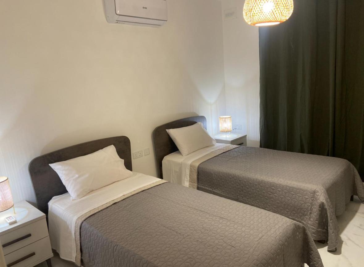 Theatre Apartment Mellieha Ngoại thất bức ảnh